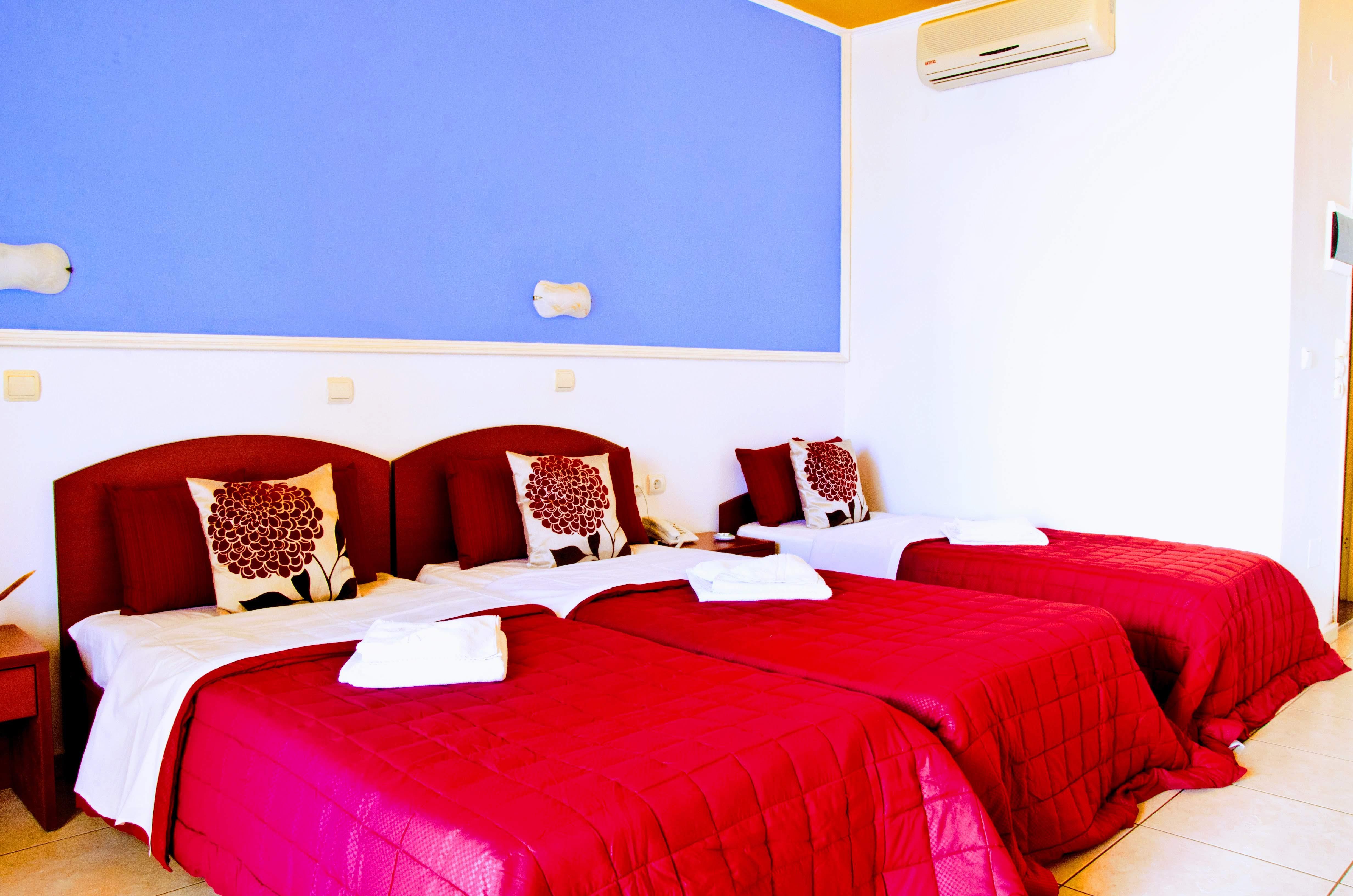 Yiannis Manos Hotel Resort Малія Екстер'єр фото