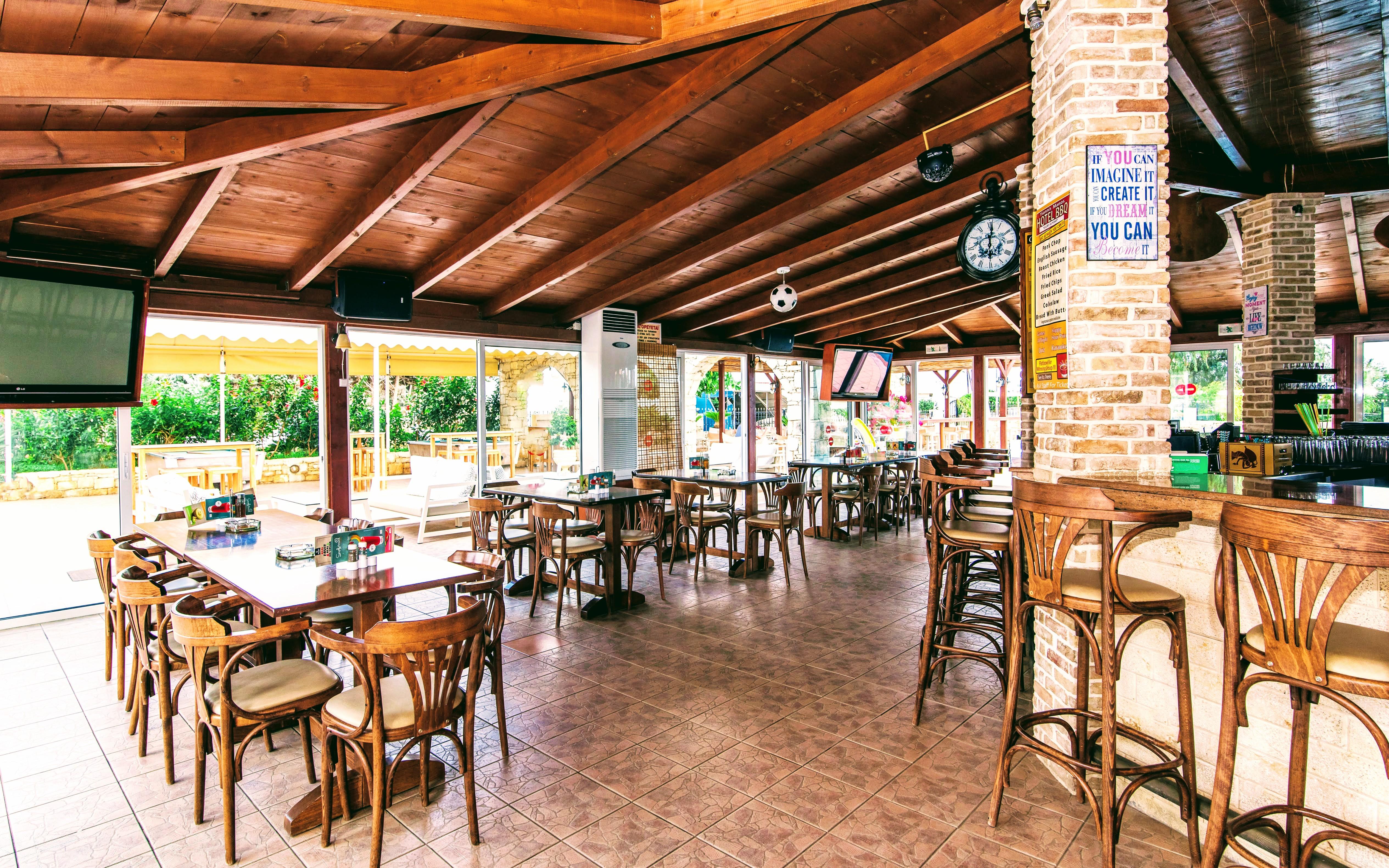 Yiannis Manos Hotel Resort Малія Екстер'єр фото