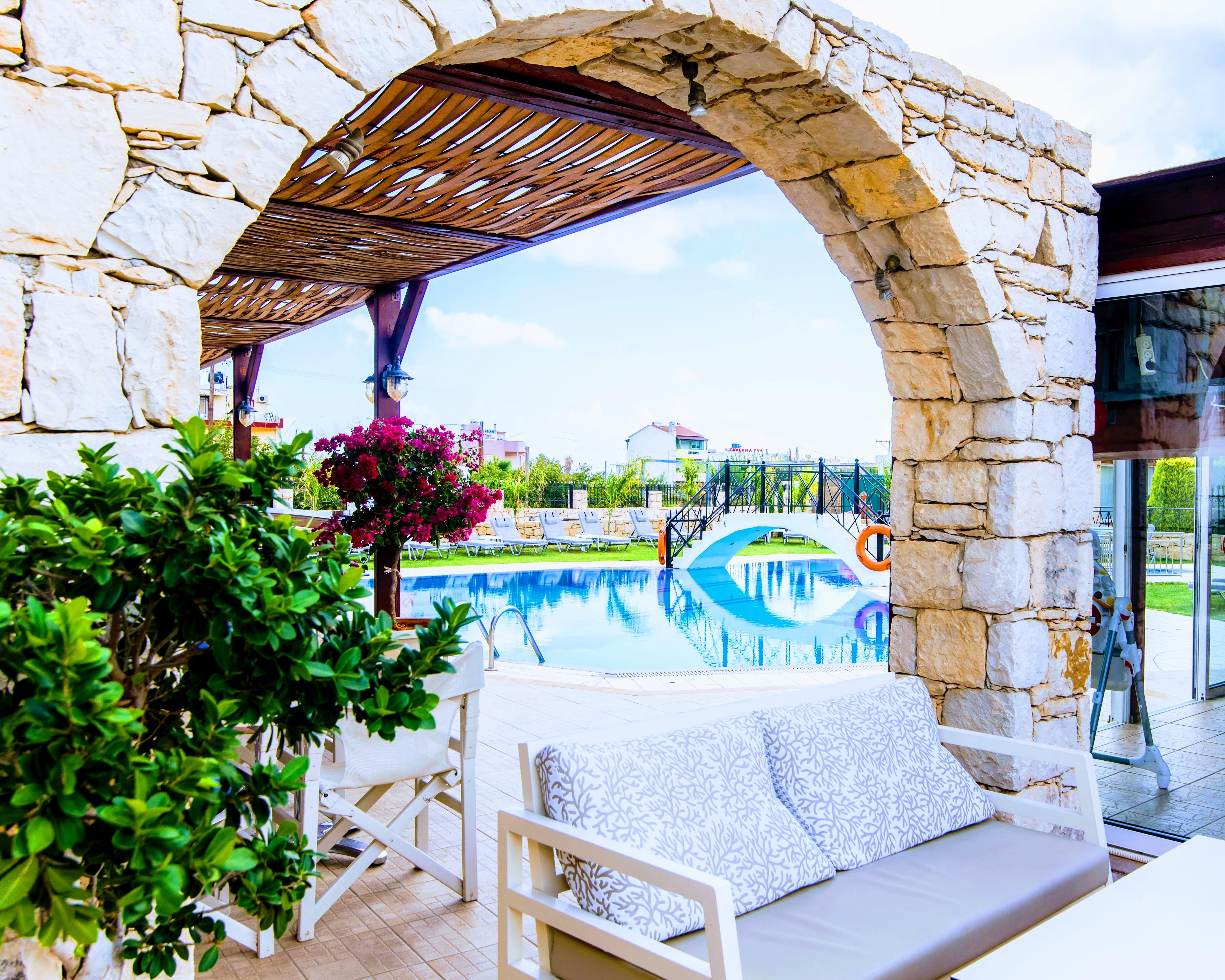 Yiannis Manos Hotel Resort Малія Екстер'єр фото