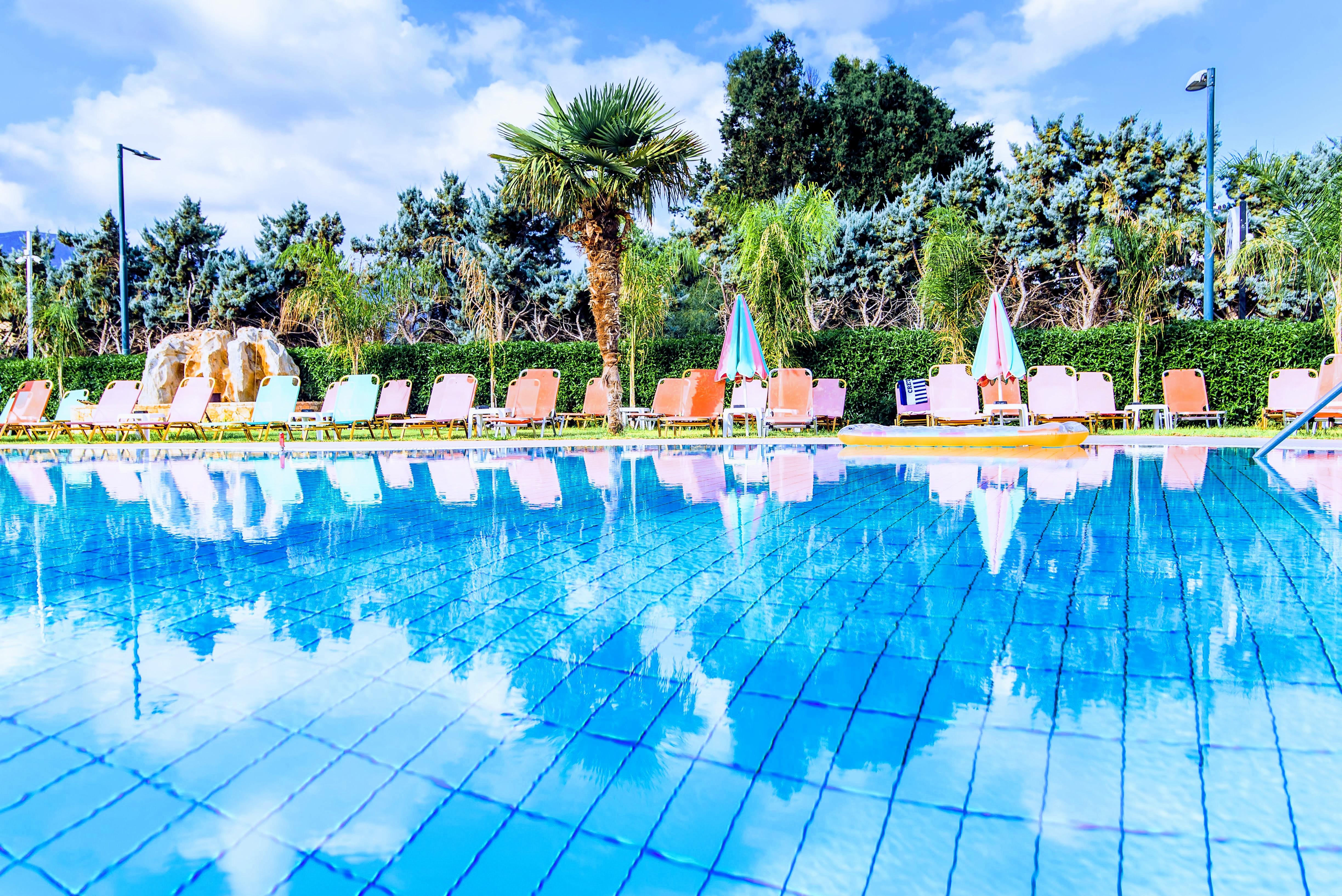 Yiannis Manos Hotel Resort Малія Екстер'єр фото